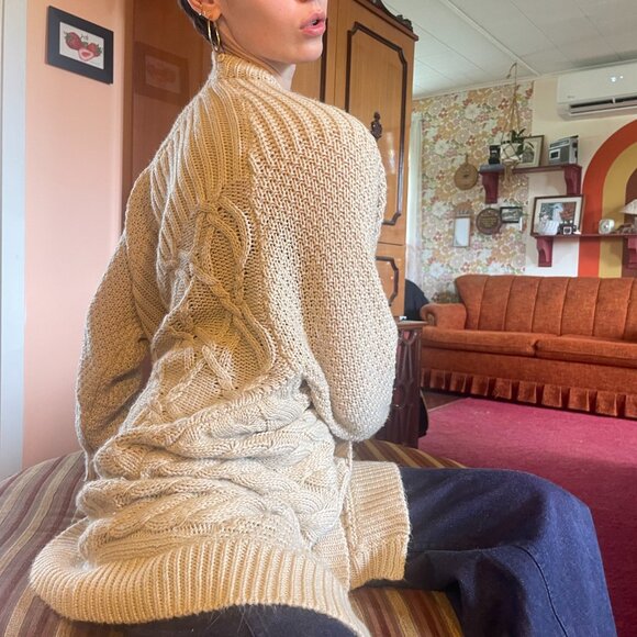 100% Acrylic tan brown button up knitted cardigan! - Picture 5 of 16